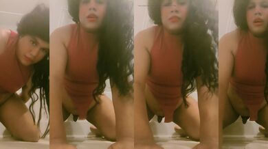 Throwing My Thick Ass Back on 11 in Toy