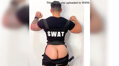 It's a party in my ass