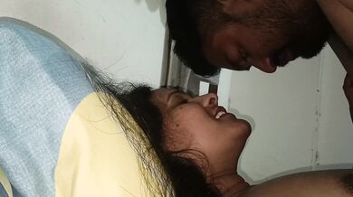 Fully close up nude Desi Marathi couple sex